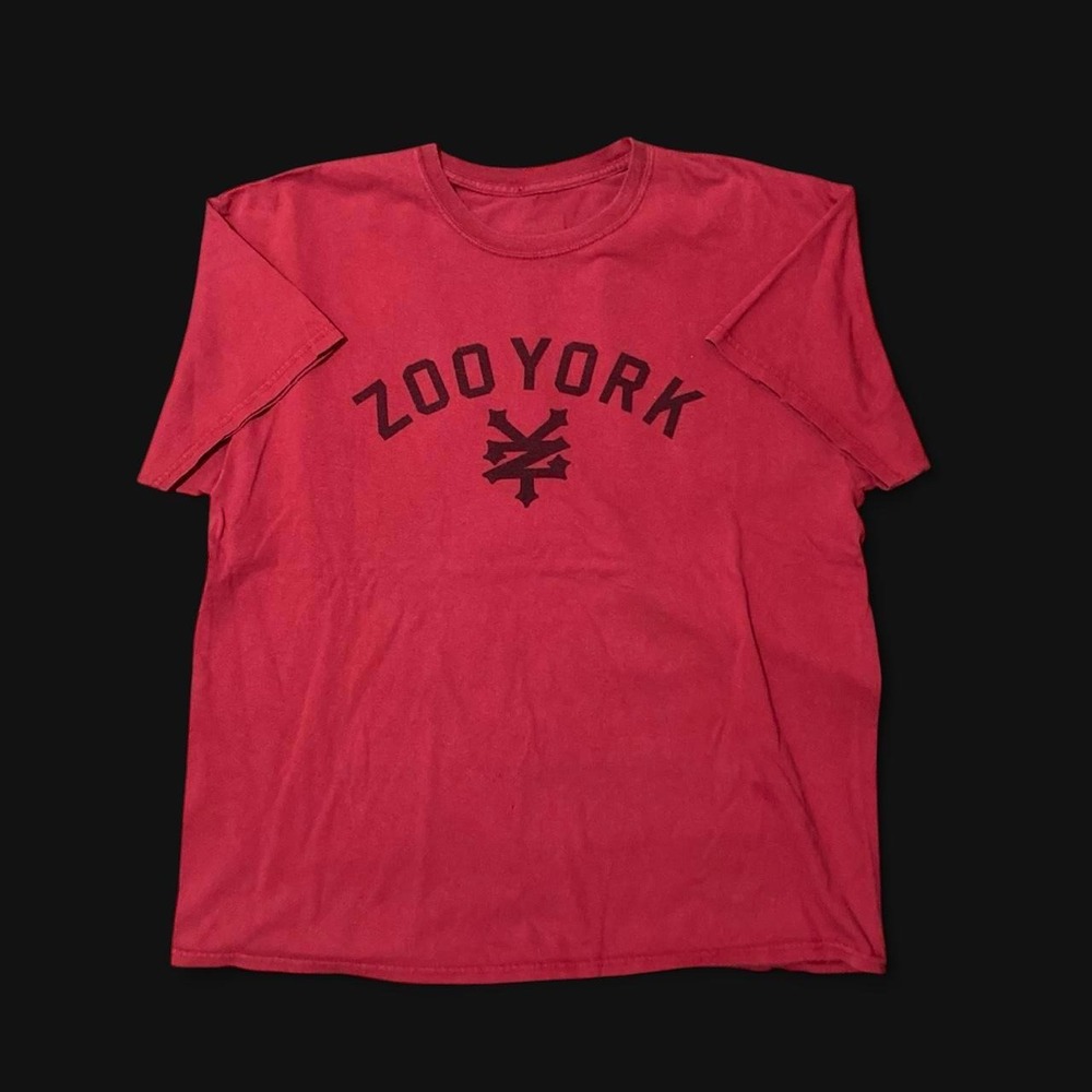Zoo York maroon red logo graphic tee vintage y2k faded XL/23